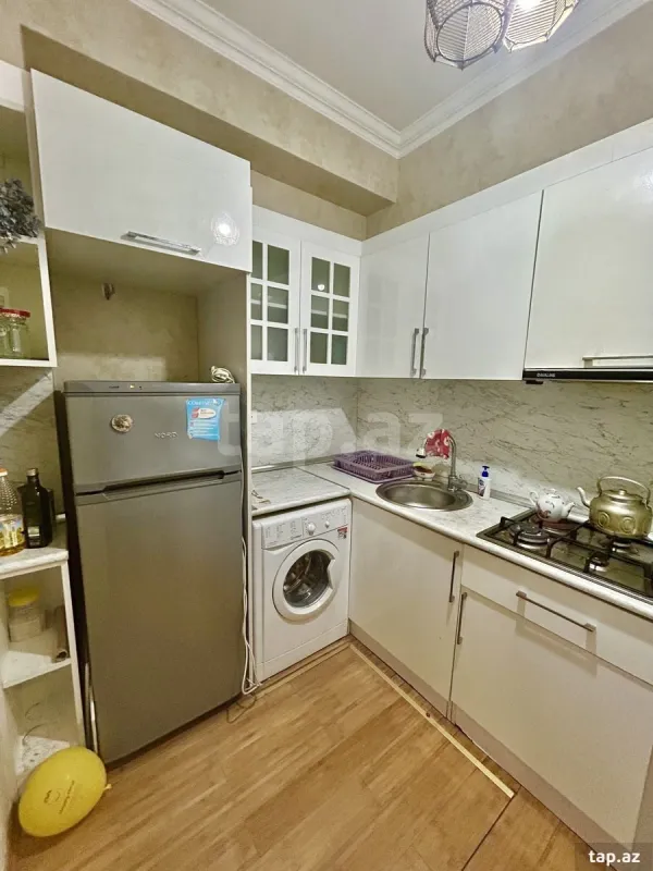 Kirayə verilir 2 otaqlı yeni tikili 55 m²