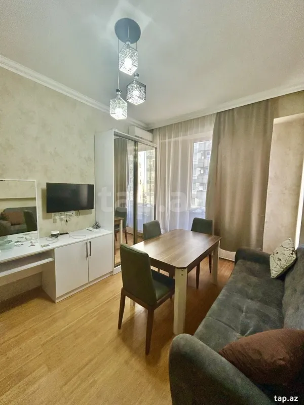 Kirayə verilir 2 otaqlı yeni tikili 55 m²