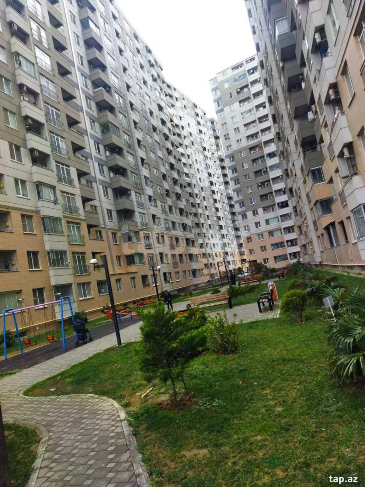 Kirayə verilir 2 otaqlı yeni tikili 55 m²