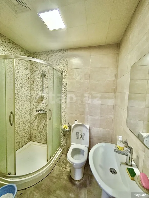 Kirayə verilir 2 otaqlı yeni tikili 55 m²