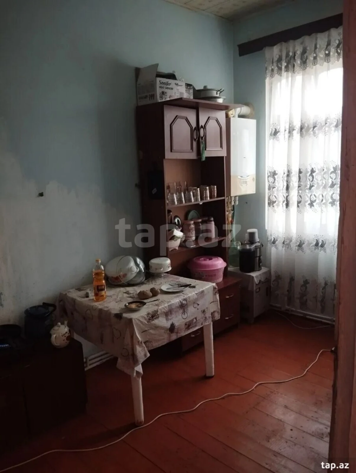 Satılır 5 otaqlı həyət evi