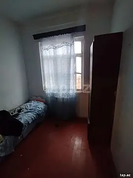 Satılır 5 otaqlı həyət evi