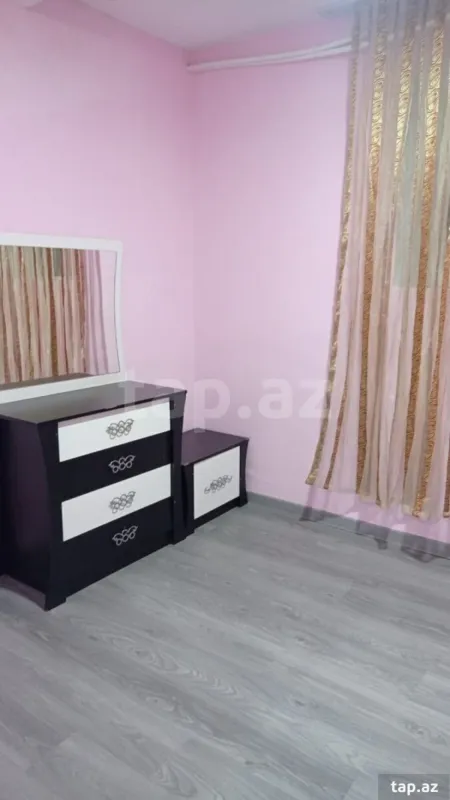 Kirayə verilir 3 otaqlı həyət evi