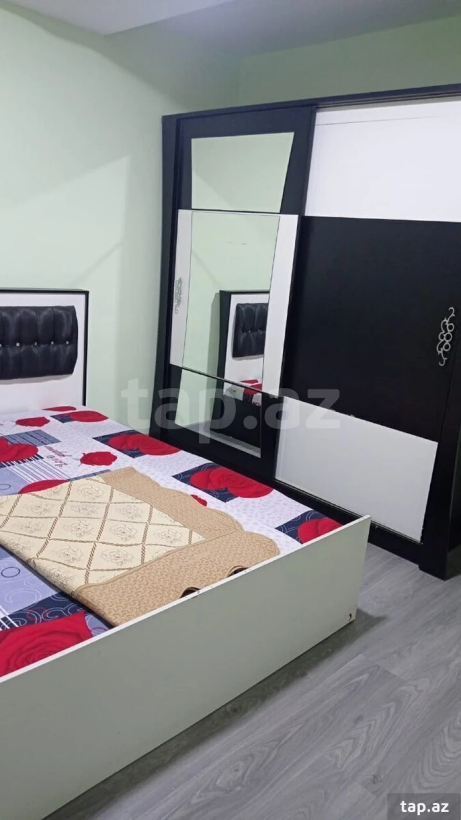 Kirayə verilir 3 otaqlı həyət evi