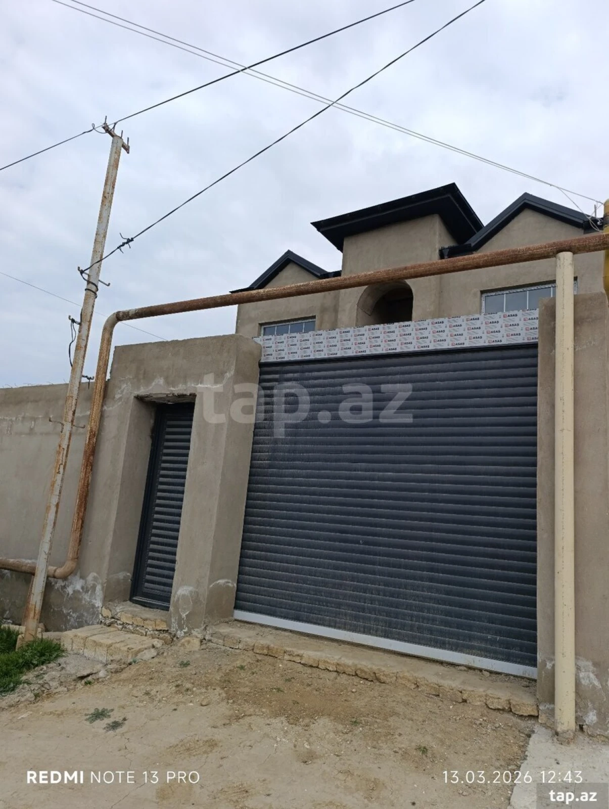 Satılır 5 otaqlı həyət evi 220 m²