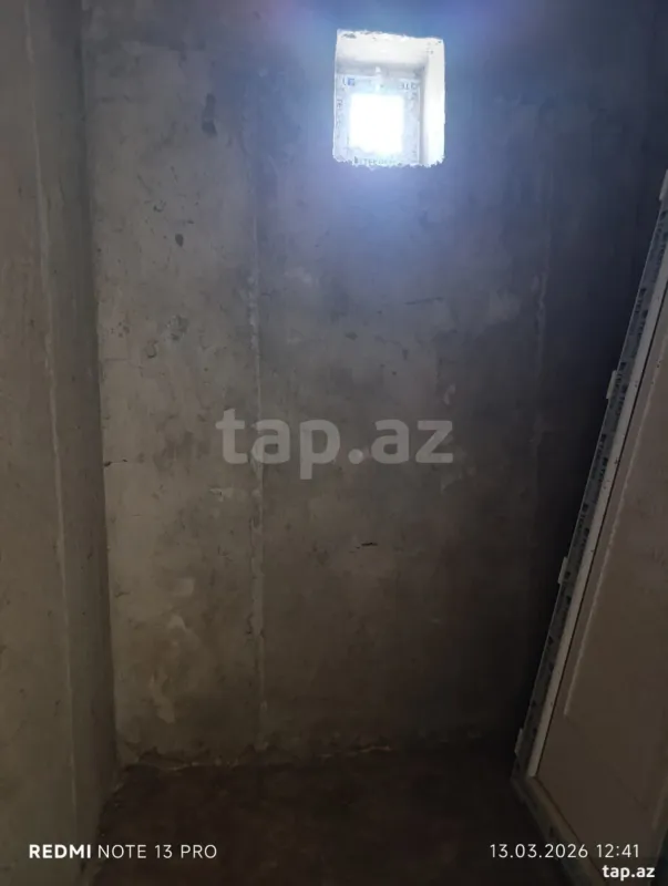 Satılır 5 otaqlı həyət evi 220 m²