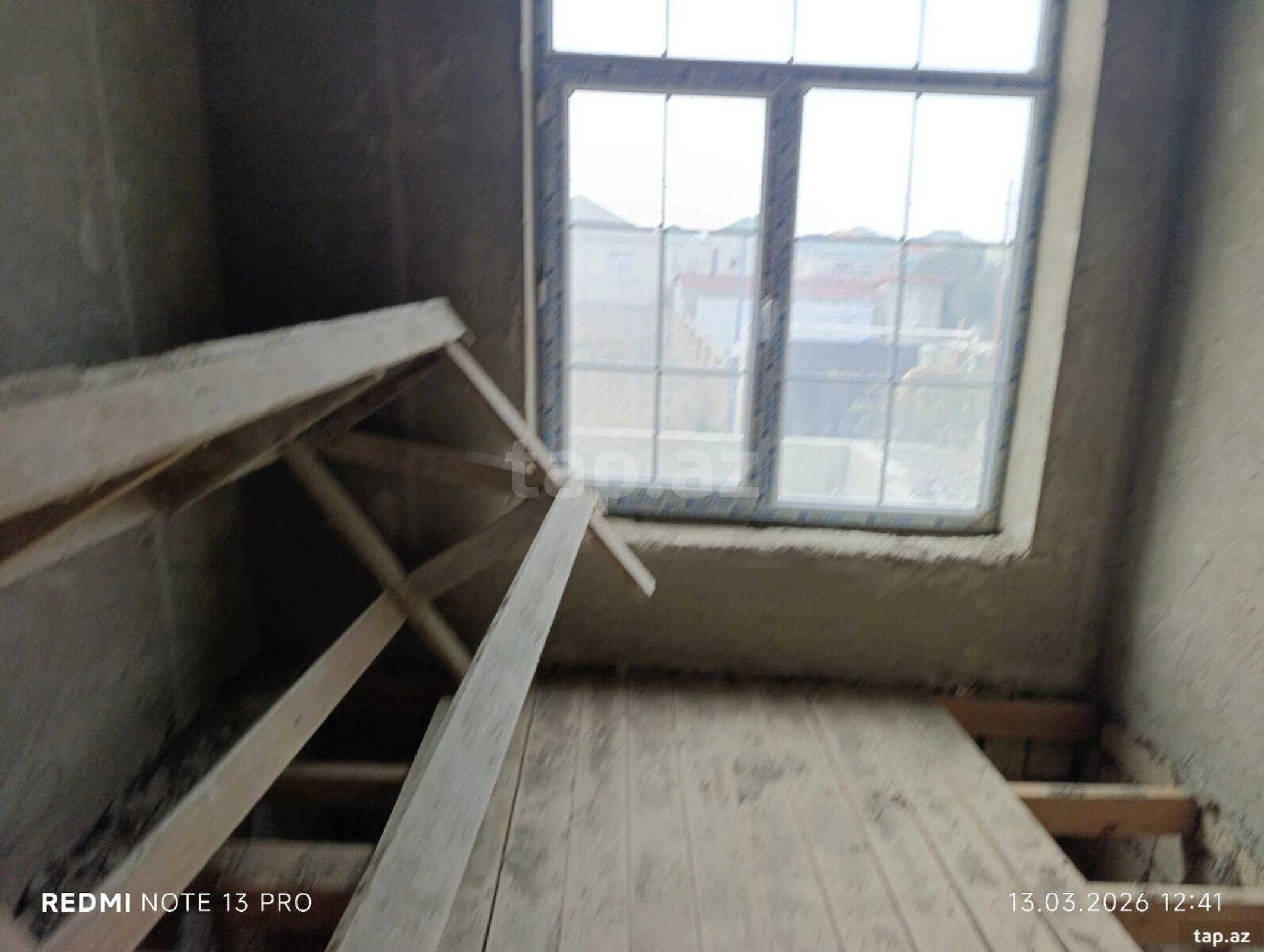 Satılır 5 otaqlı həyət evi 220 m²