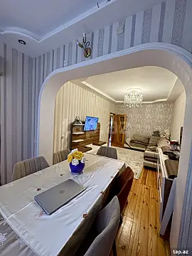 Satılır 4 otaqlı mənzil 110 m²