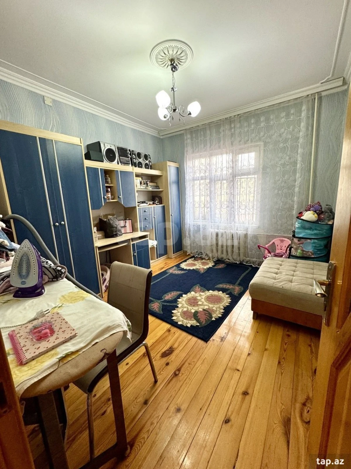 Satılır 4 otaqlı mənzil 110 m²