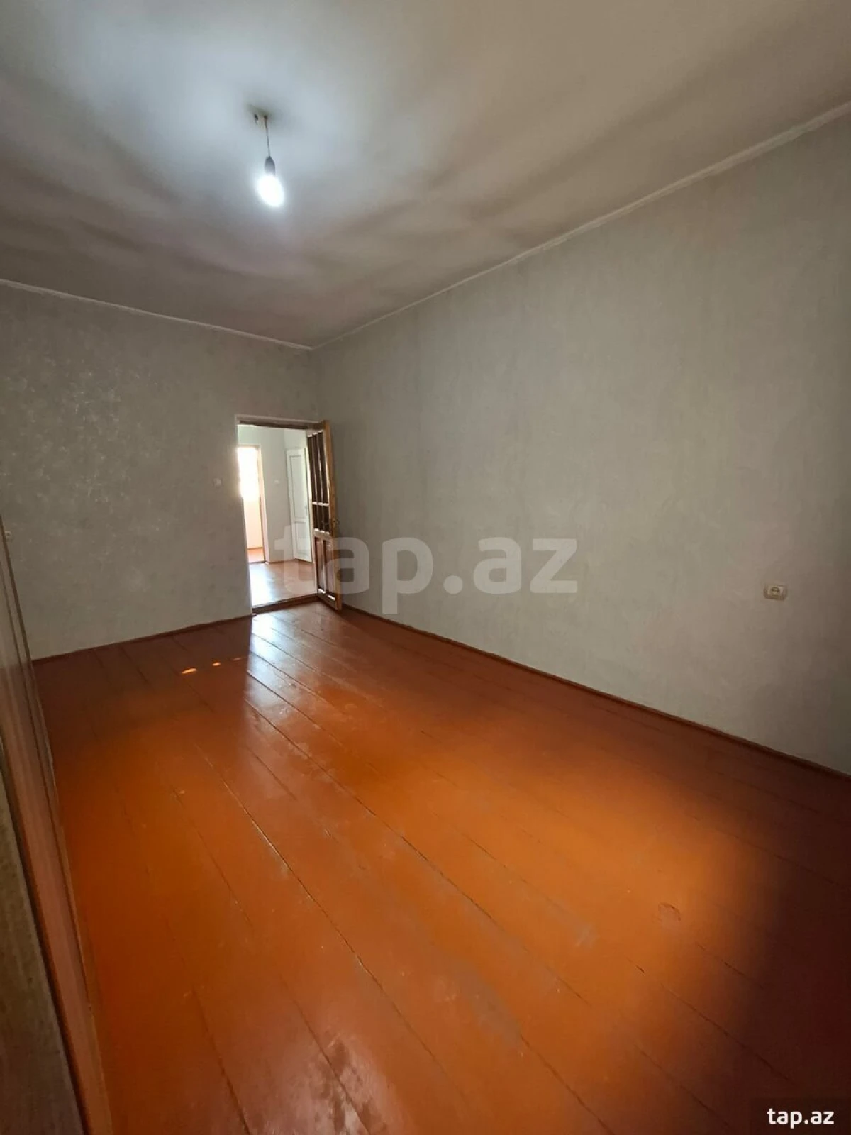 Satılır 4 otaqlı həyət evi 100 m²