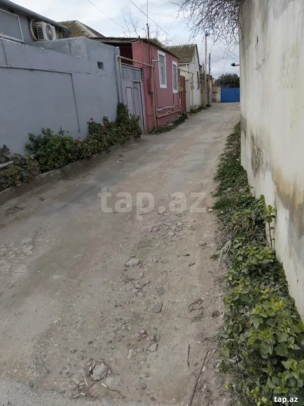 Satılır 4 otaqlı həyət evi 100 m²