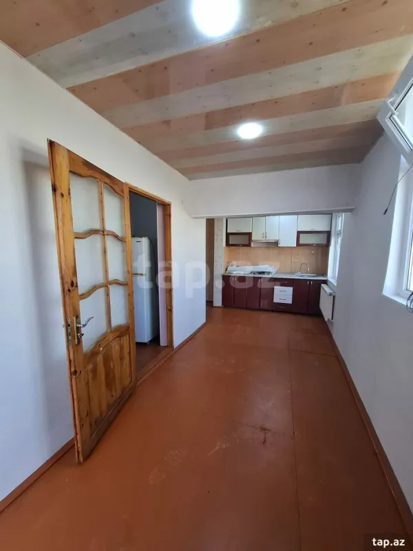 Satılır 4 otaqlı həyət evi 100 m²