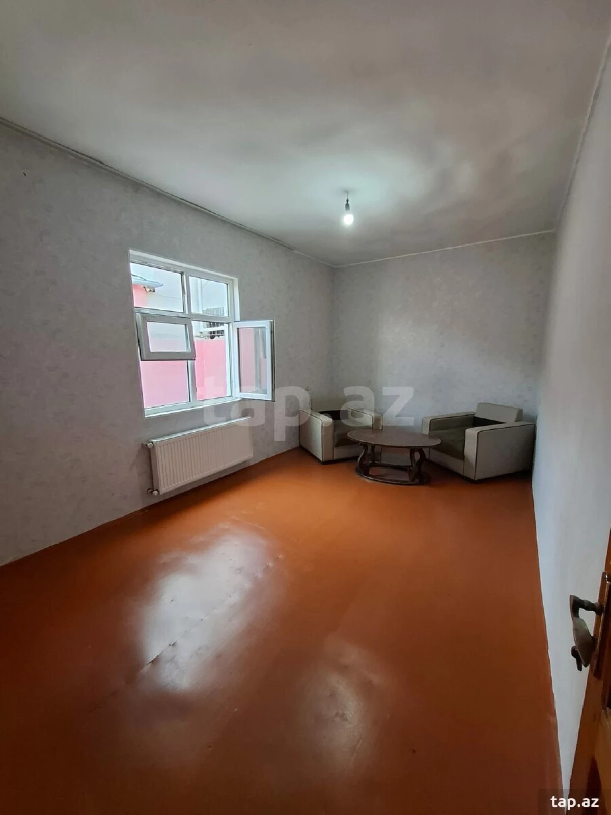 Satılır 4 otaqlı həyət evi 100 m²