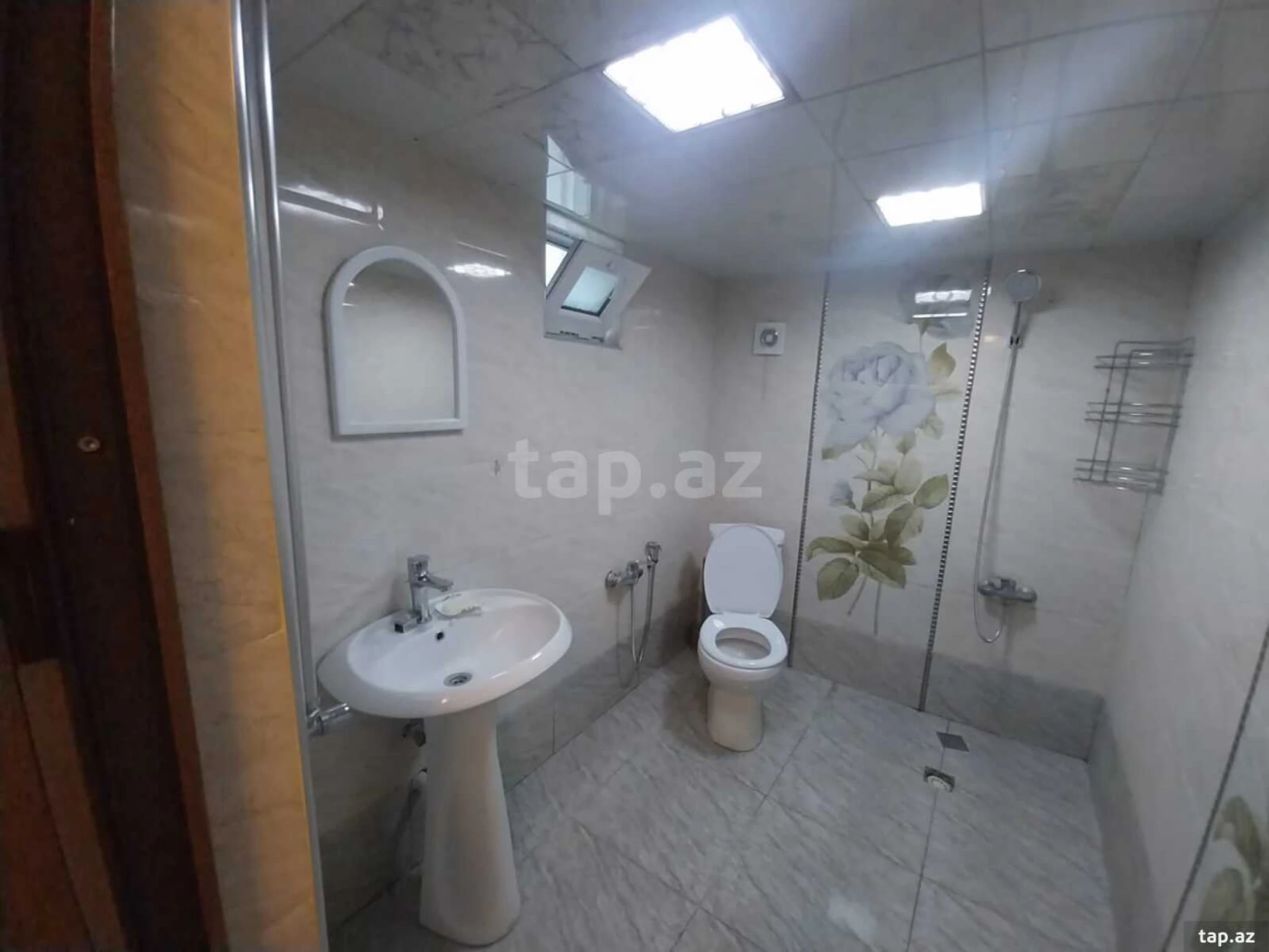 Kirayə verilir 4 otaqlı həyət evi 120 m²