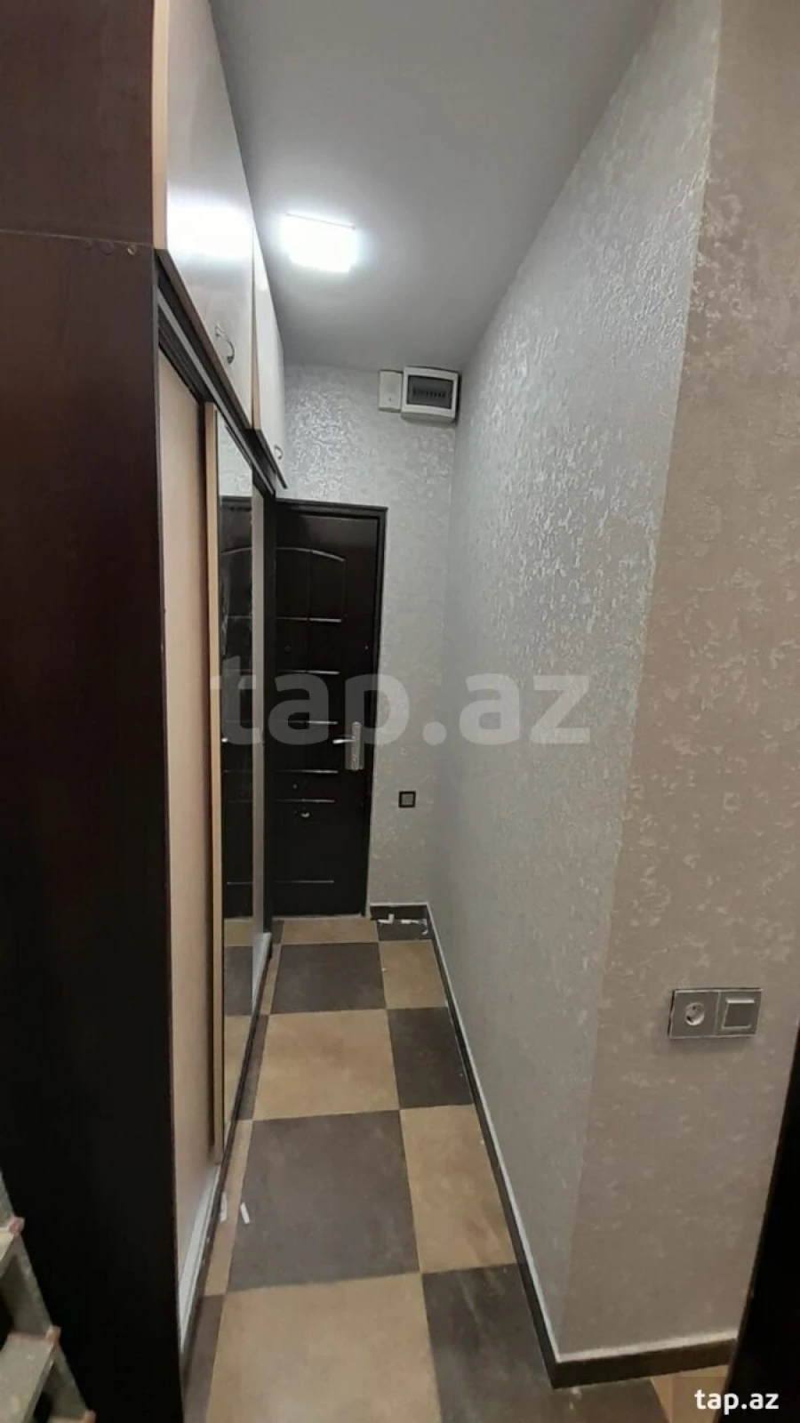 Satılır 3 otaqlı mənzil 55 m²