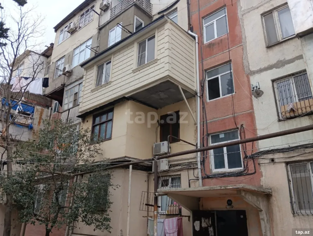 Satılır 3 otaqlı mənzil 55 m²