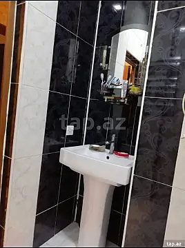 Kirayə verilir 2 otaqlı yeni tikili 65 m²