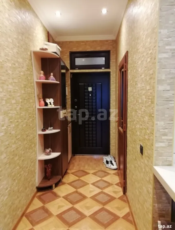 Kirayə verilir 2 otaqlı yeni tikili 65 m²