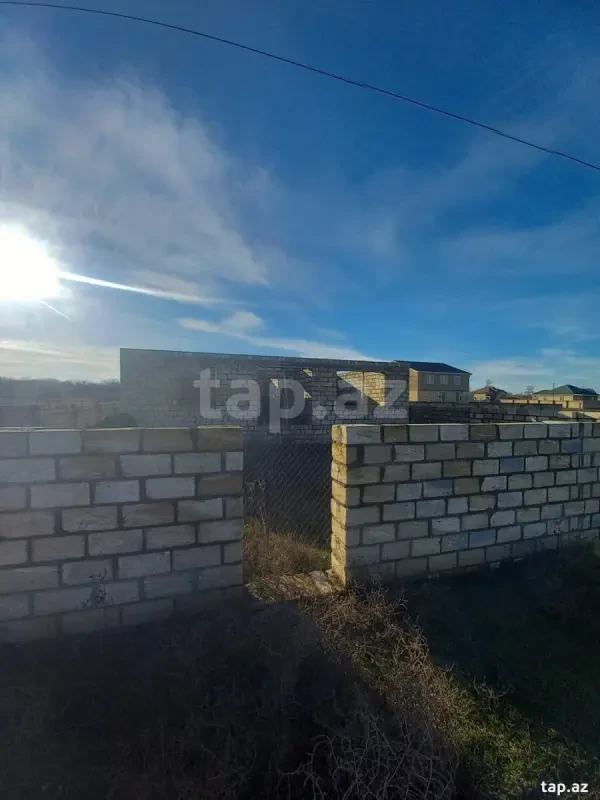 Satılır 3 otaqlı həyət evi 8 m²