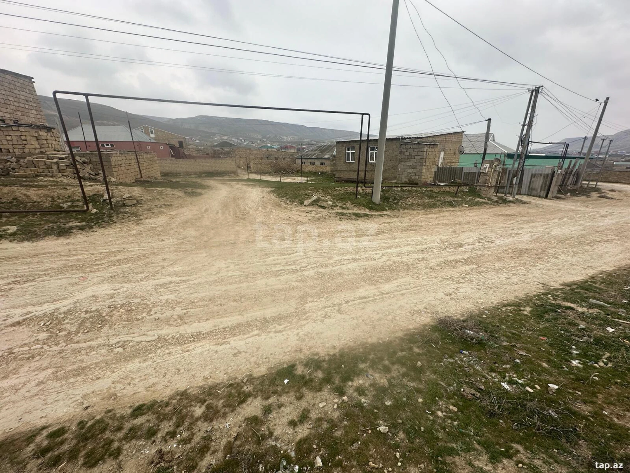 Satılır torpaq sahəsi