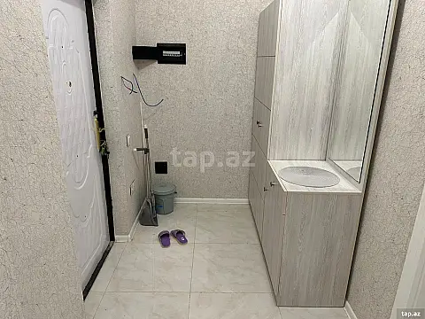 Kirayə verilir 3 otaqlı yeni tikili 100 m²