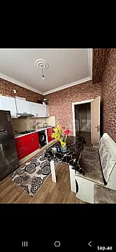 Satılır 3 otaqlı mənzil 94 m²