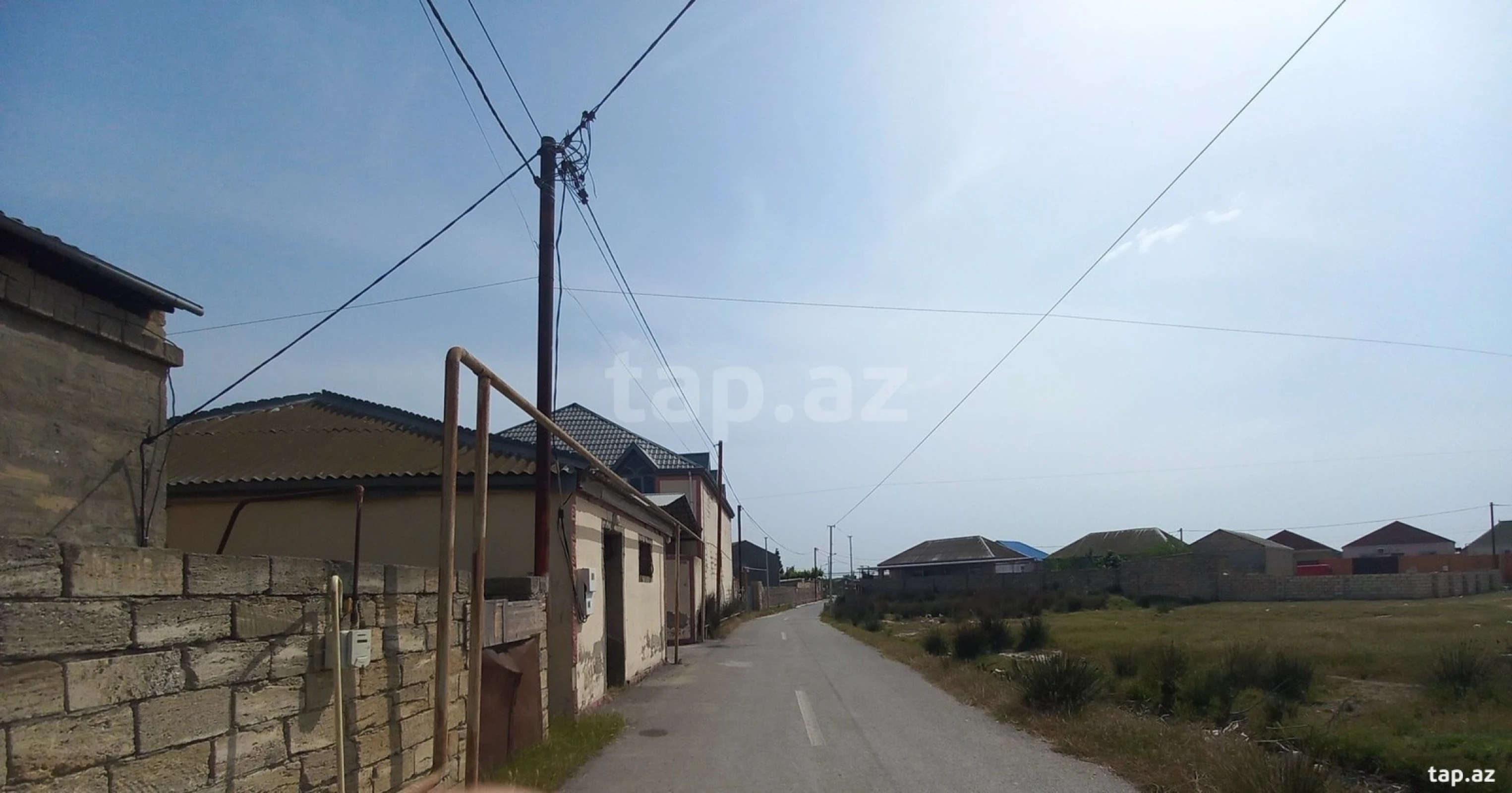 Satılır 5 otaqlı həyət evi