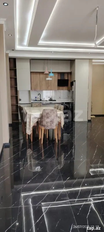 Kirayə verilir 2 otaqlı yeni tikili 90 m²