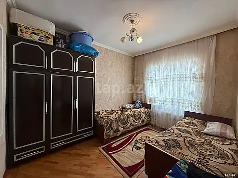 Satılır 4 otaqlı həyət evi