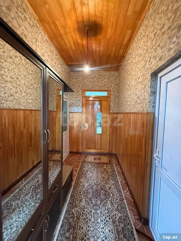 Satılır 4 otaqlı həyət evi