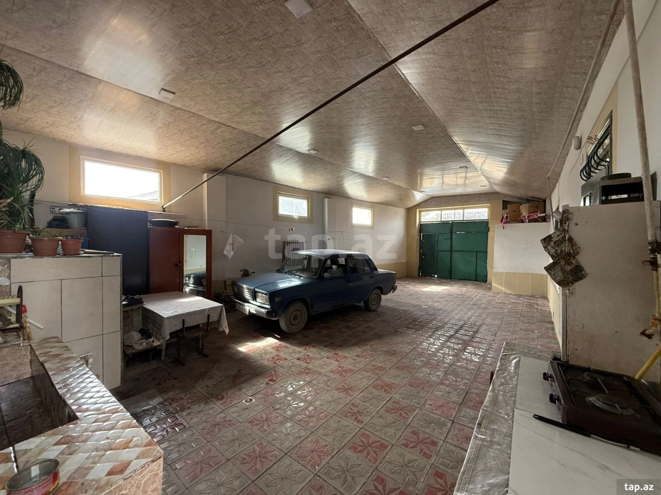 Satılır 4 otaqlı həyət evi