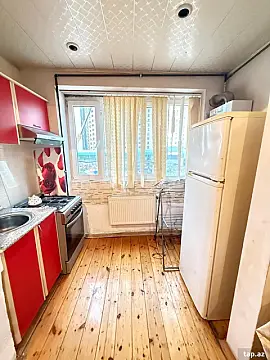 Kirayə verilir 2 otaqlı mənzil 70 m²