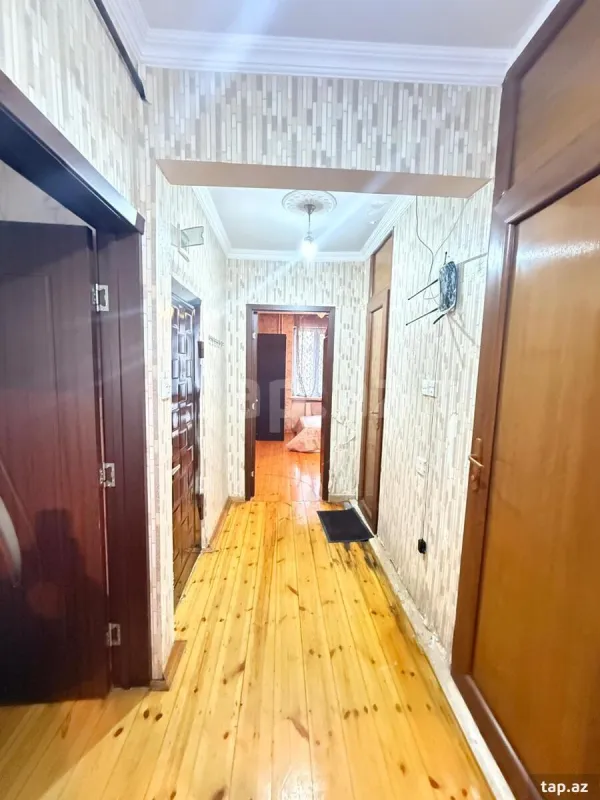 Kirayə verilir 2 otaqlı mənzil 70 m²