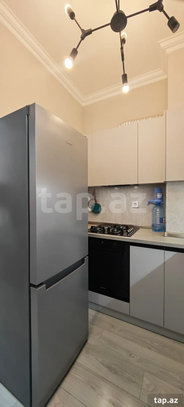 Kirayə verilir 2 otaqlı yeni tikili 55 m²