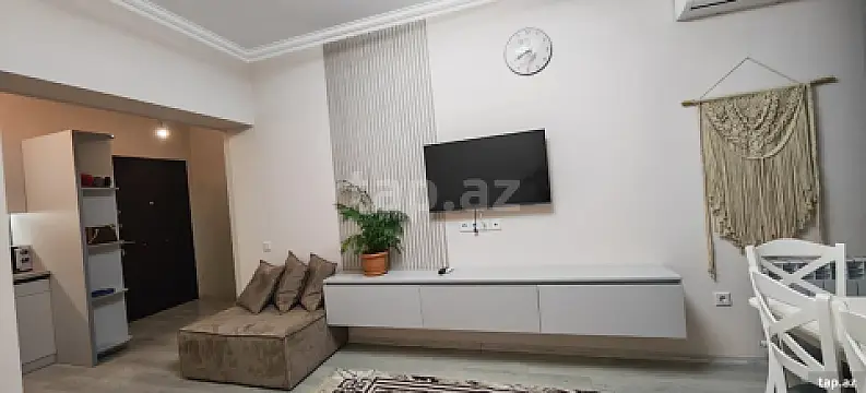 Kirayə verilir 2 otaqlı yeni tikili 55 m²