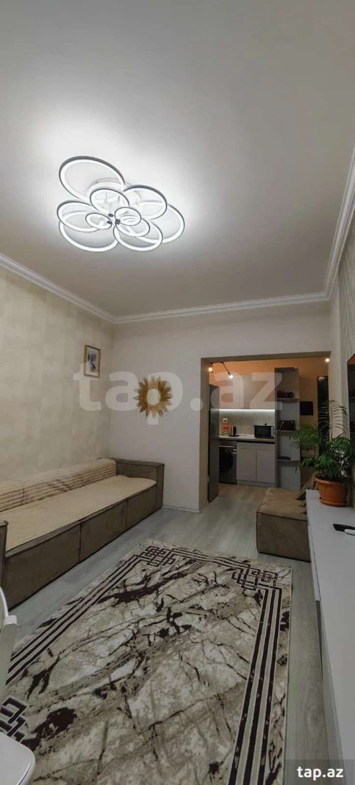 Kirayə verilir 2 otaqlı yeni tikili 55 m²