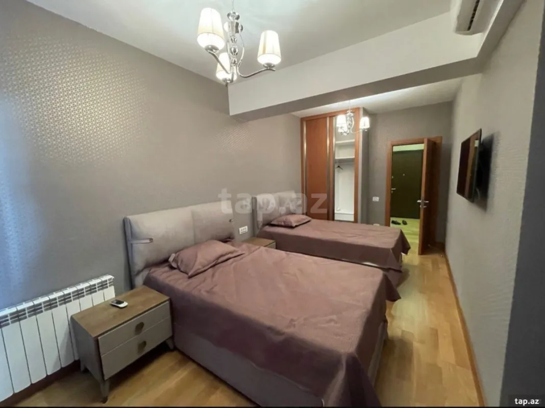 Kirayə verilir 3 otaqlı mənzil 200 m²