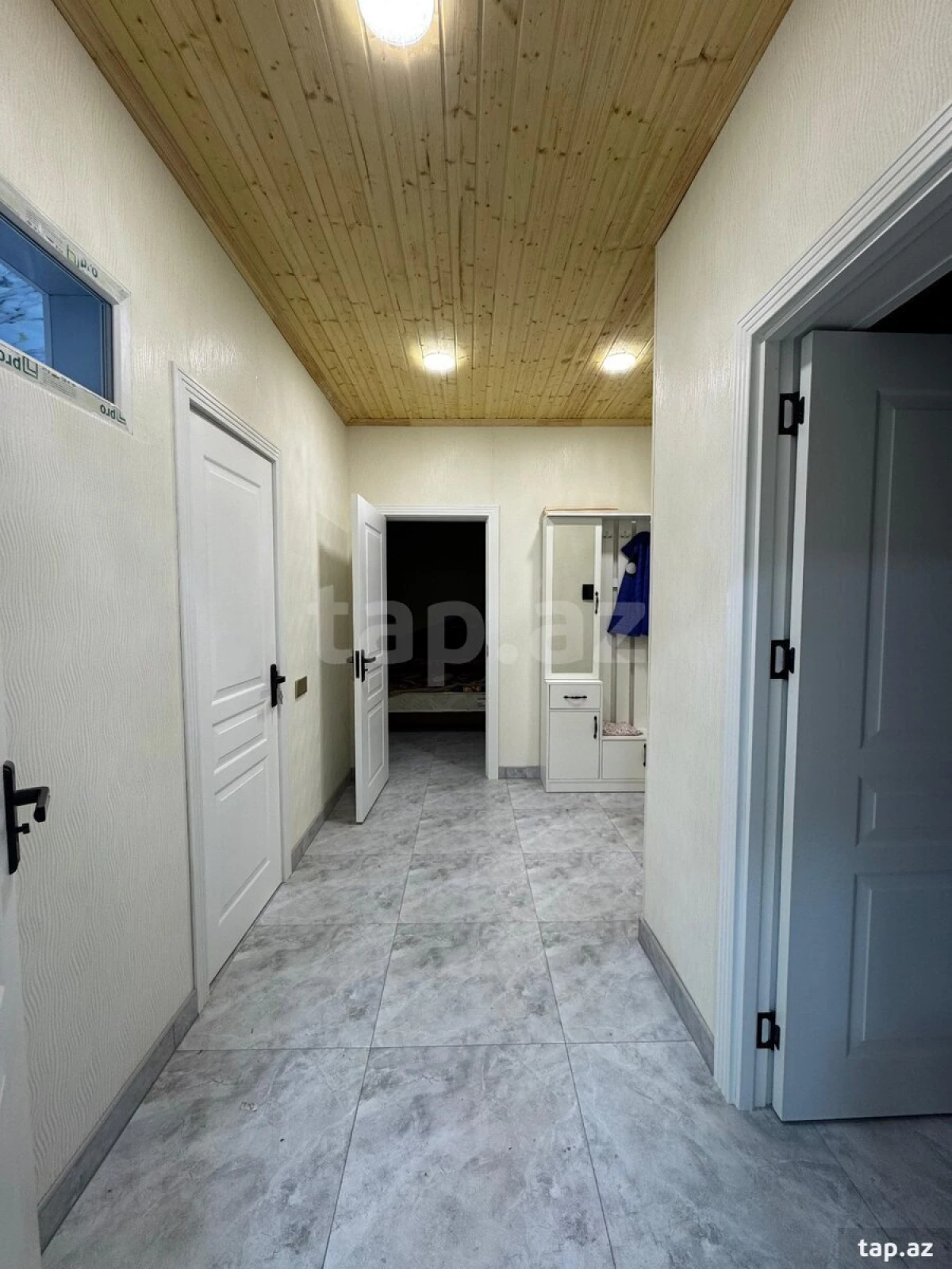 Kirayə verilir 2 otaqlı yeni tikili 50 m²