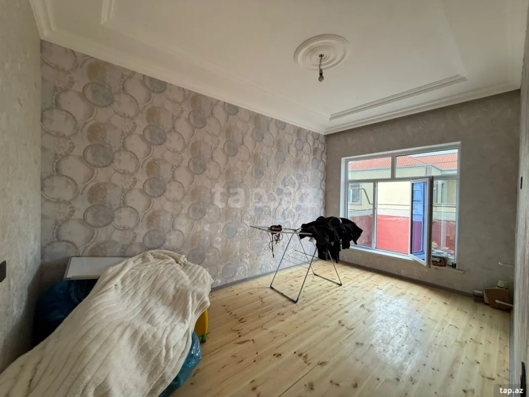 Satılır 3 otaqlı həyət evi