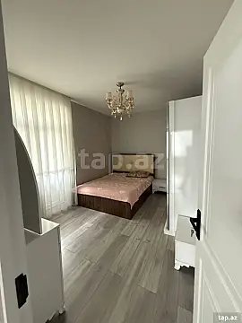 Kirayə verilir 2 otaqlı mənzil 70 m²