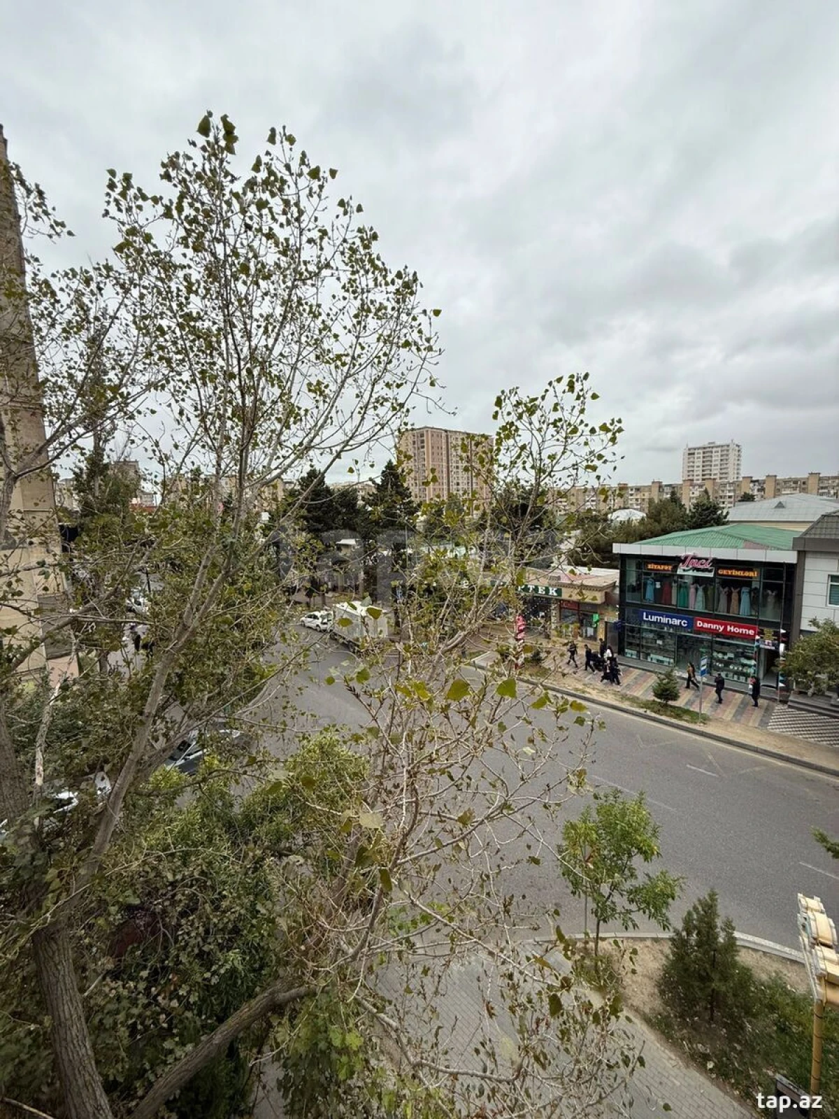 Kirayə verilir 2 otaqlı mənzil 70 m²