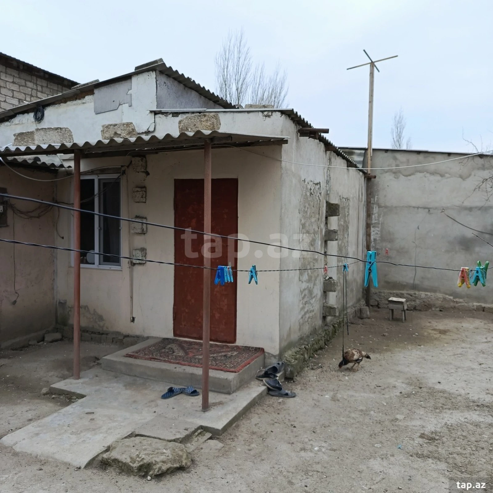 Satılır 3 otaqlı həyət evi