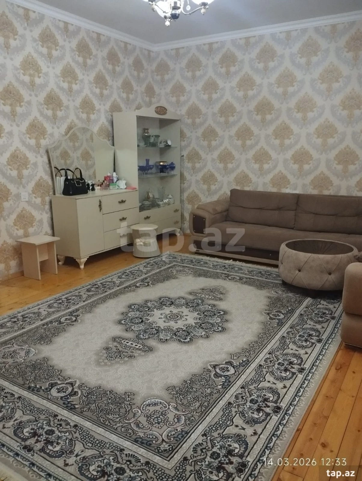 Satılır 4 otaqlı həyət evi