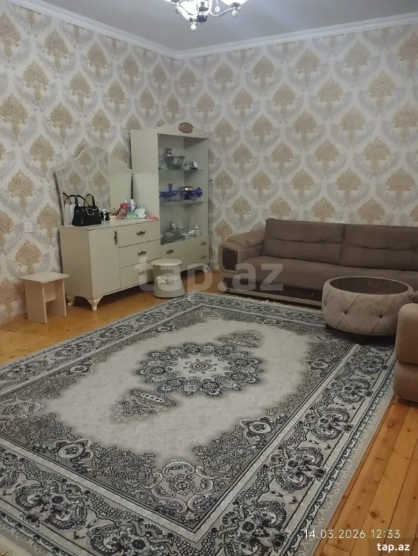 Satılır 4 otaqlı həyət evi