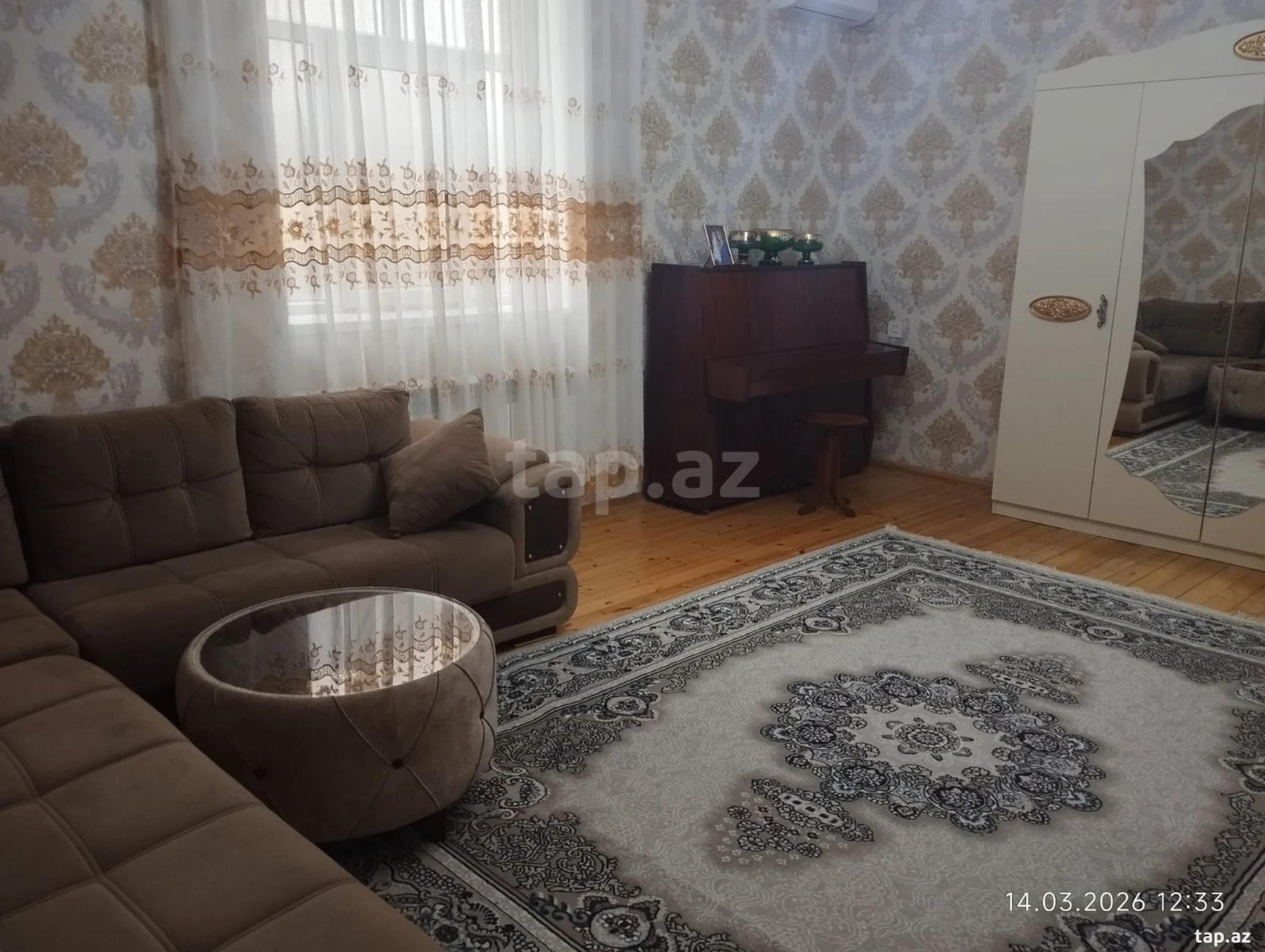 Satılır 4 otaqlı həyət evi