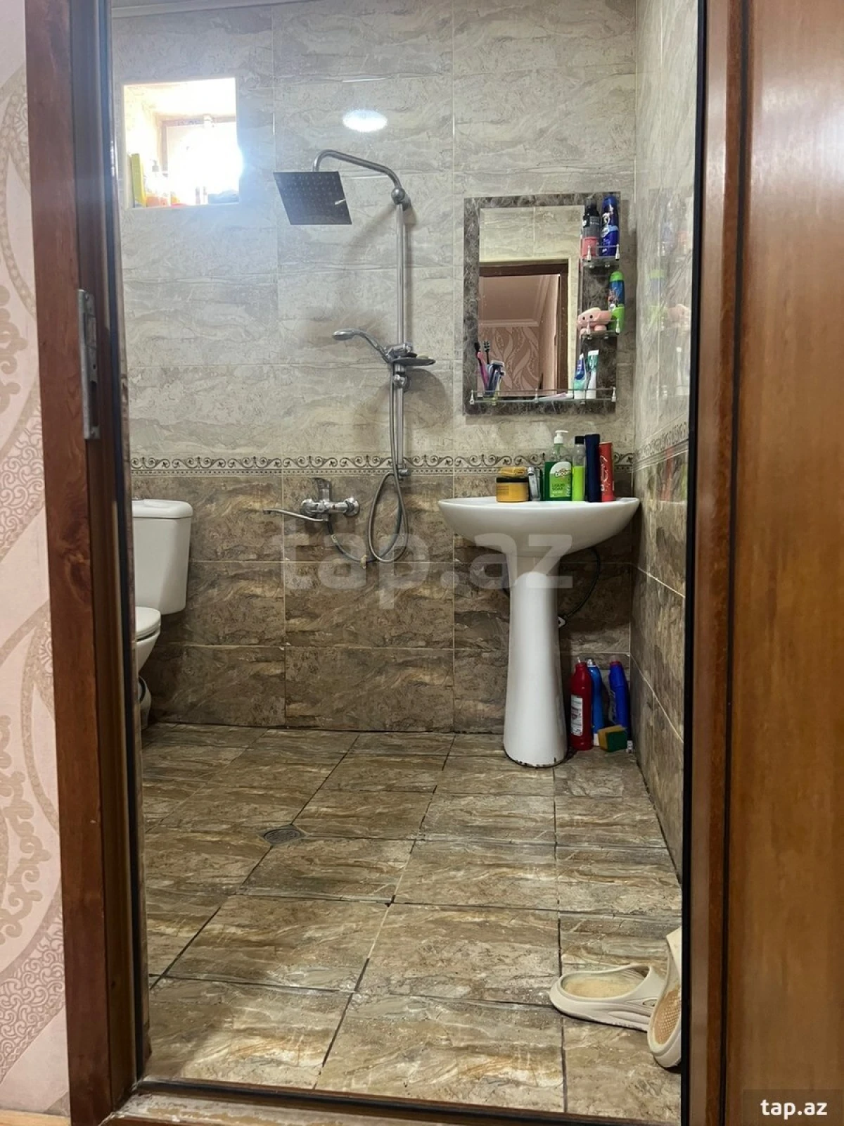 Satılır 4 otaqlı həyət evi