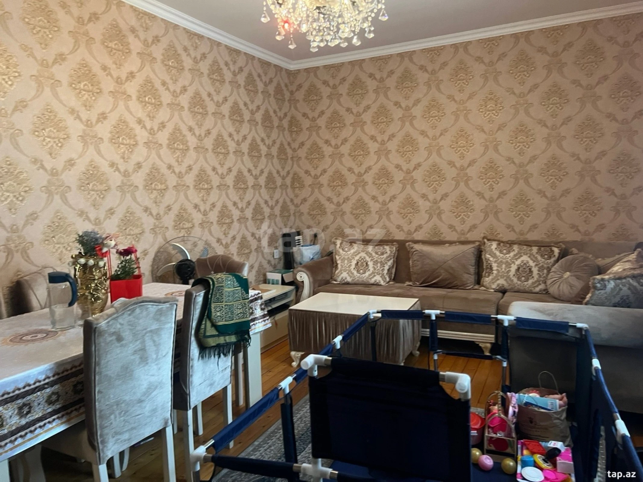 Satılır 4 otaqlı həyət evi