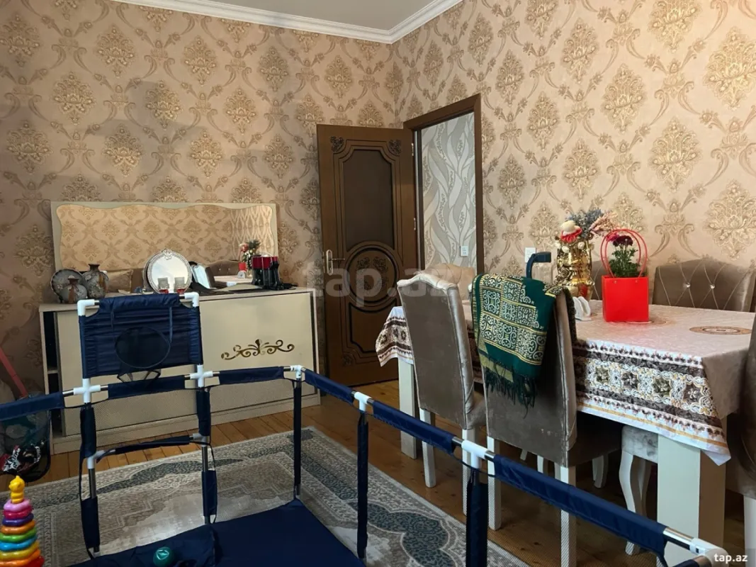 Satılır 4 otaqlı həyət evi