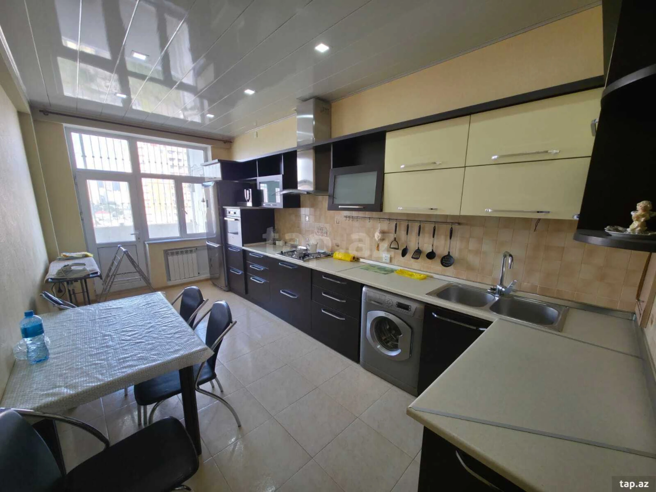 Kirayə verilir 2 otaqlı yeni tikili 100 m²