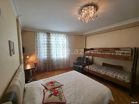 Kirayə verilir 2 otaqlı yeni tikili 100 m²